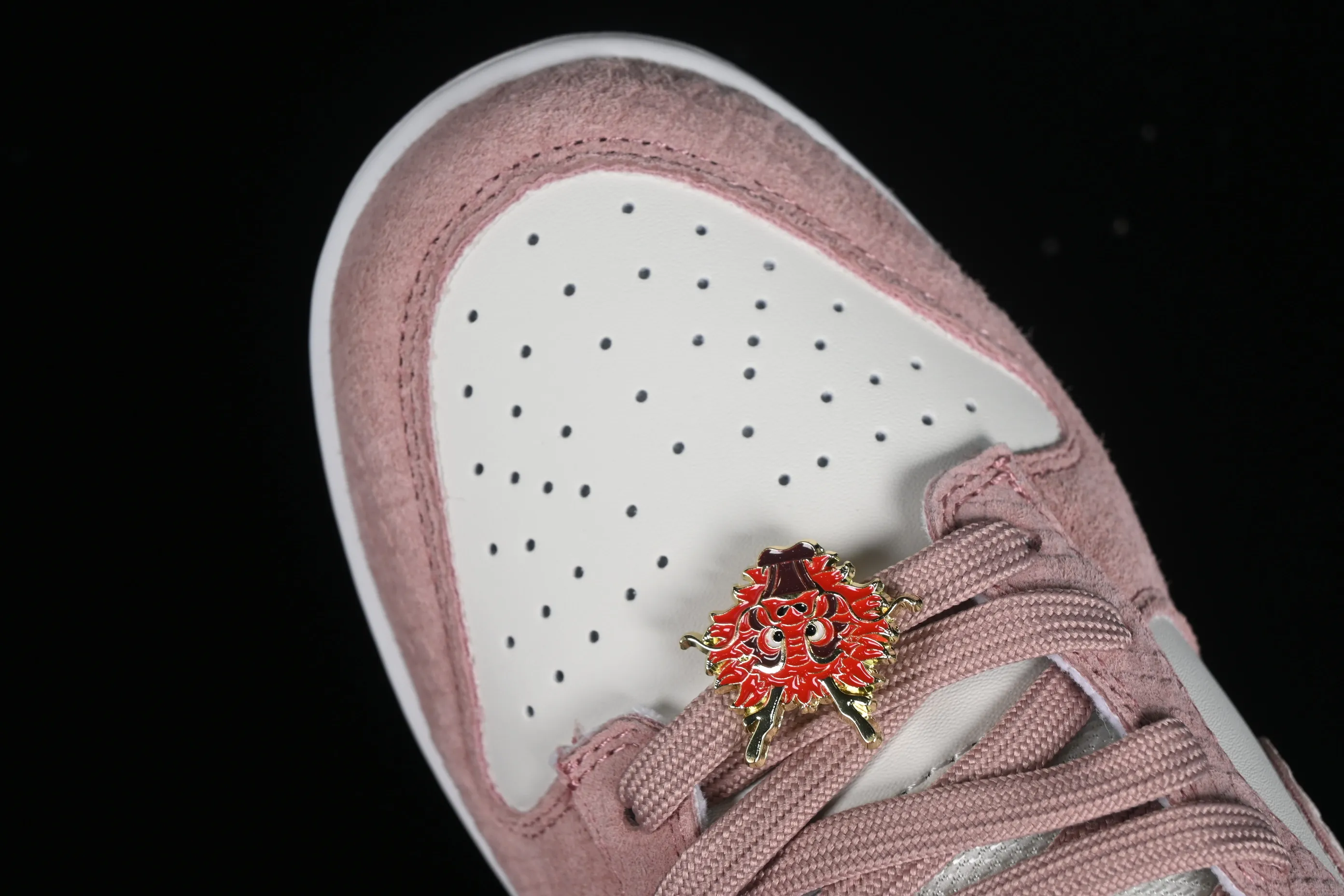 All categories Nk SB Dunk series Nk SB Dunk Low low-top sneakers F version Nk Dunk Low 2024 Year of the Dragon customized model SB low-top casual sneakers FZ5065-118
